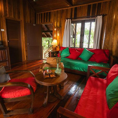La Folie Lodge Champasak Exteriör bild